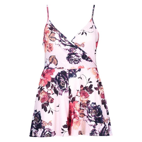 Plus Size Floral Romper - Picture 2 of 2